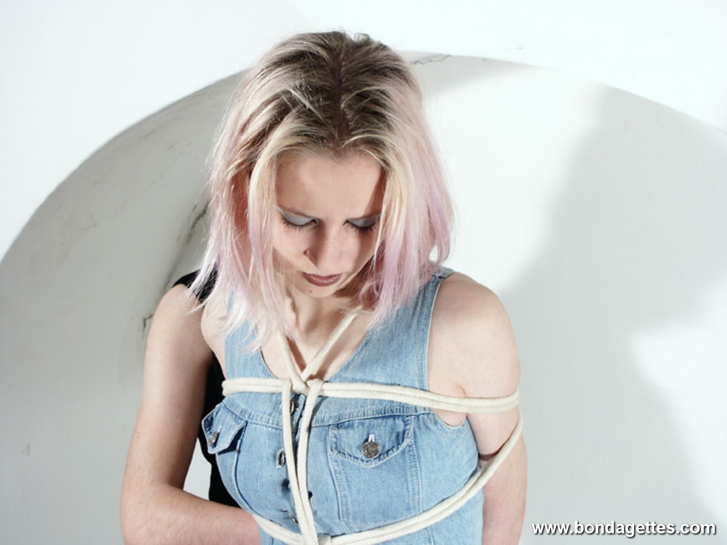 Hot girl in bondage 508