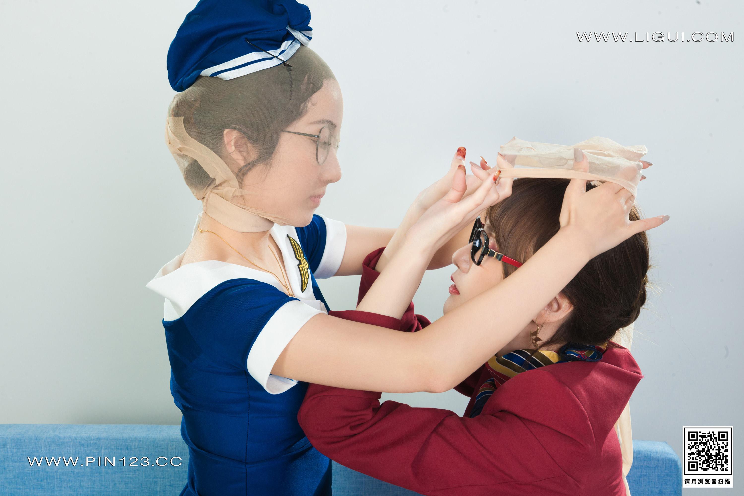 Foot Fetish Twin Flowers 106