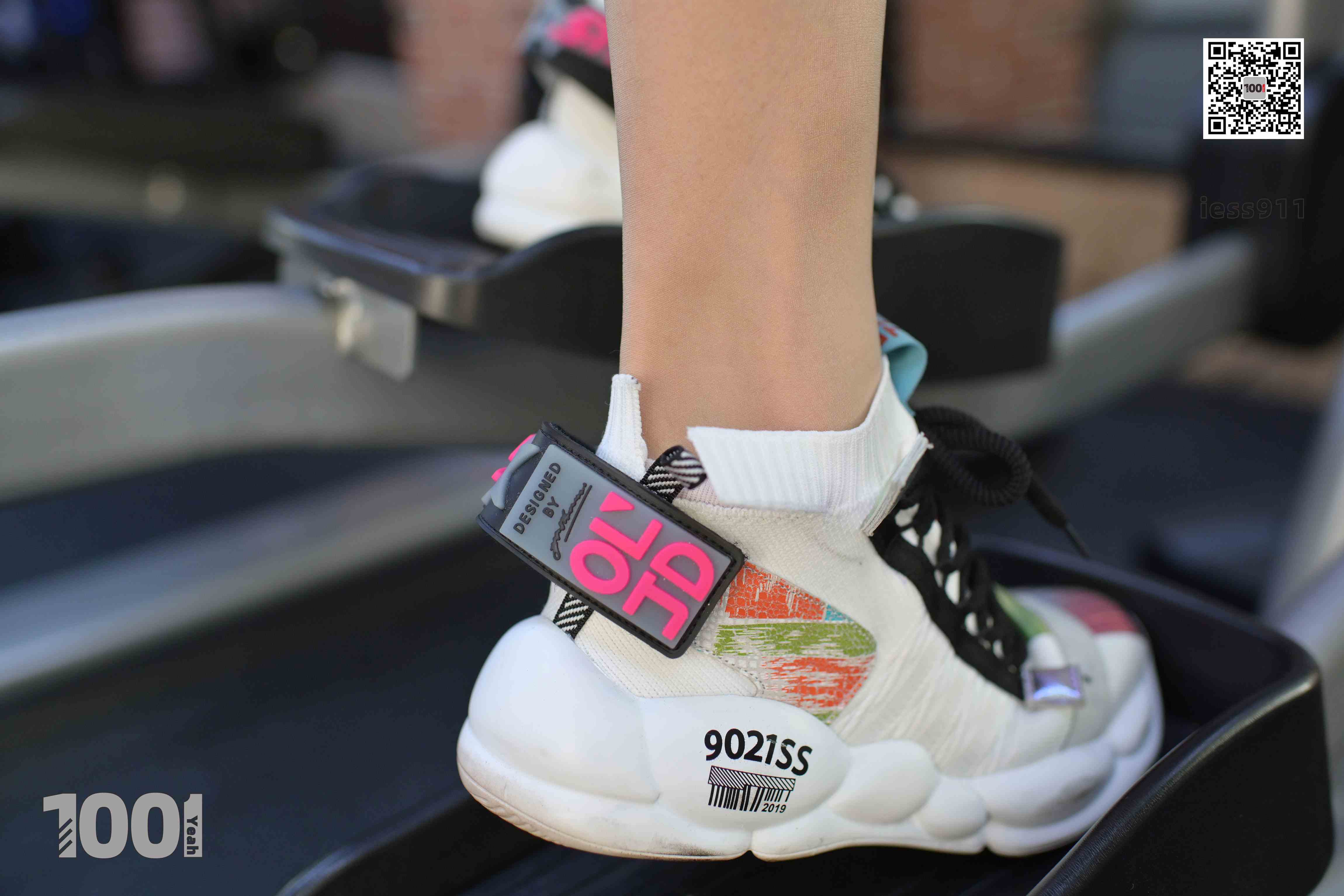 China Beauty Legs and feet 754-1