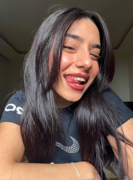 looking makes it uuhhooott_124