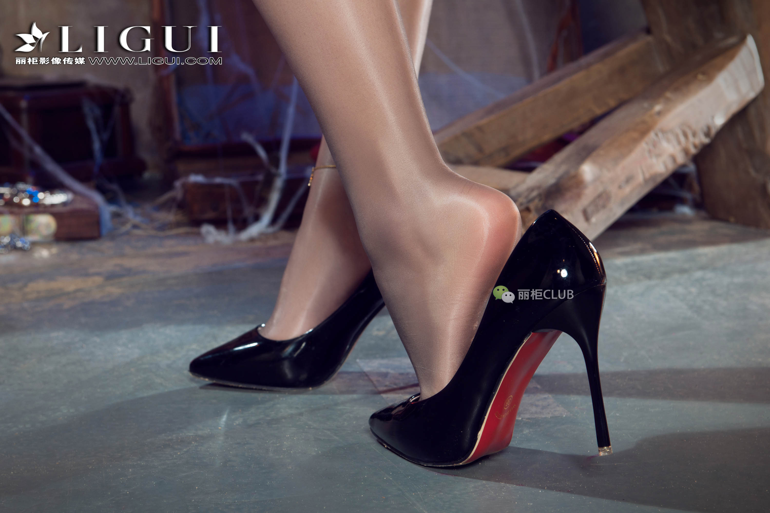 Chinese lady bondage 12