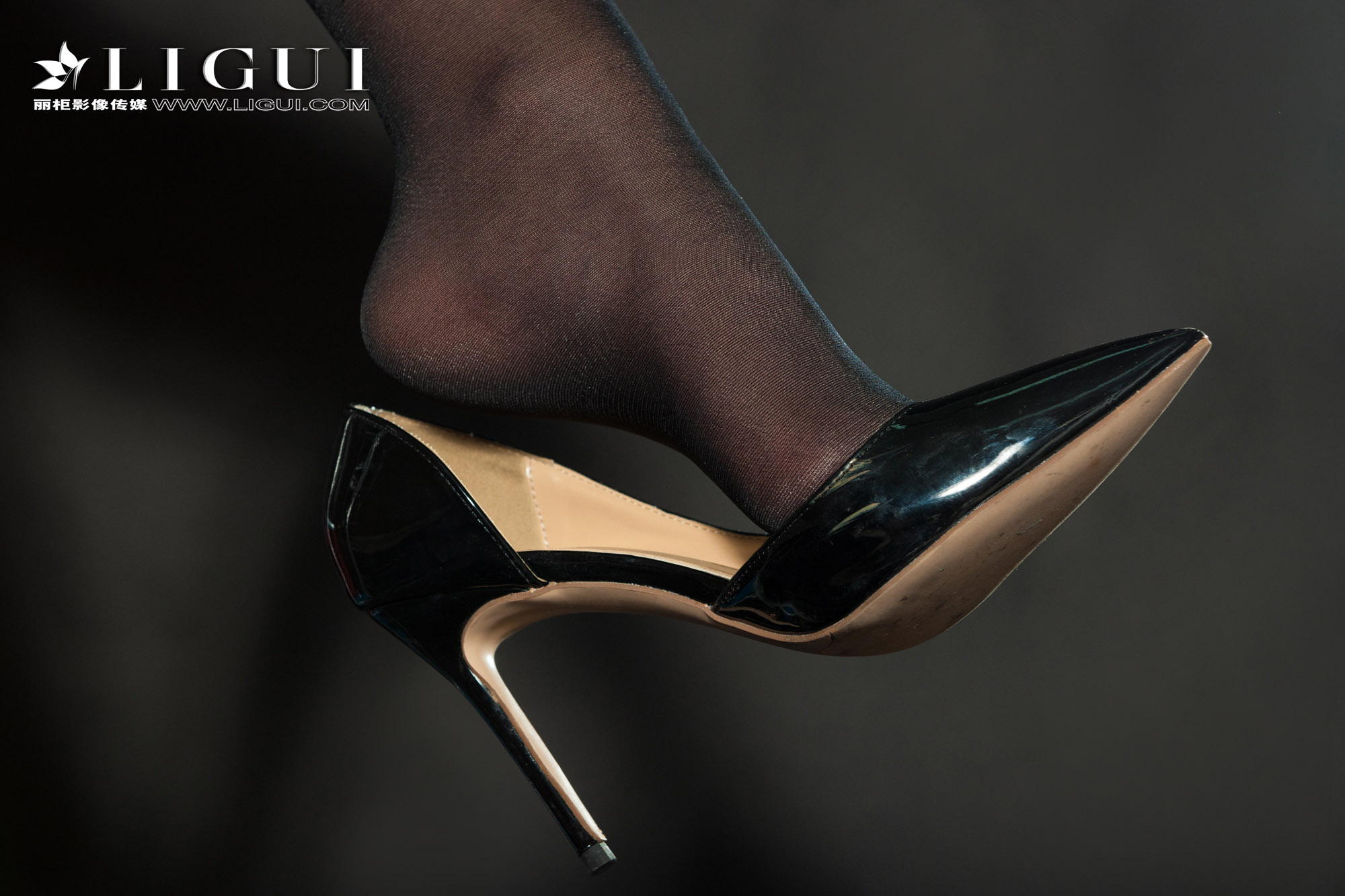 Chinese lady bondage 17