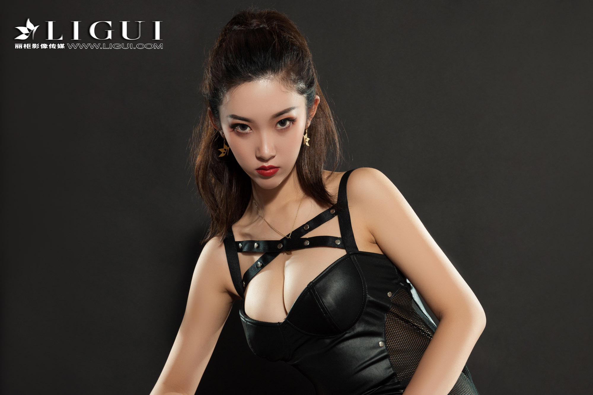 Chinese lady bondage 17