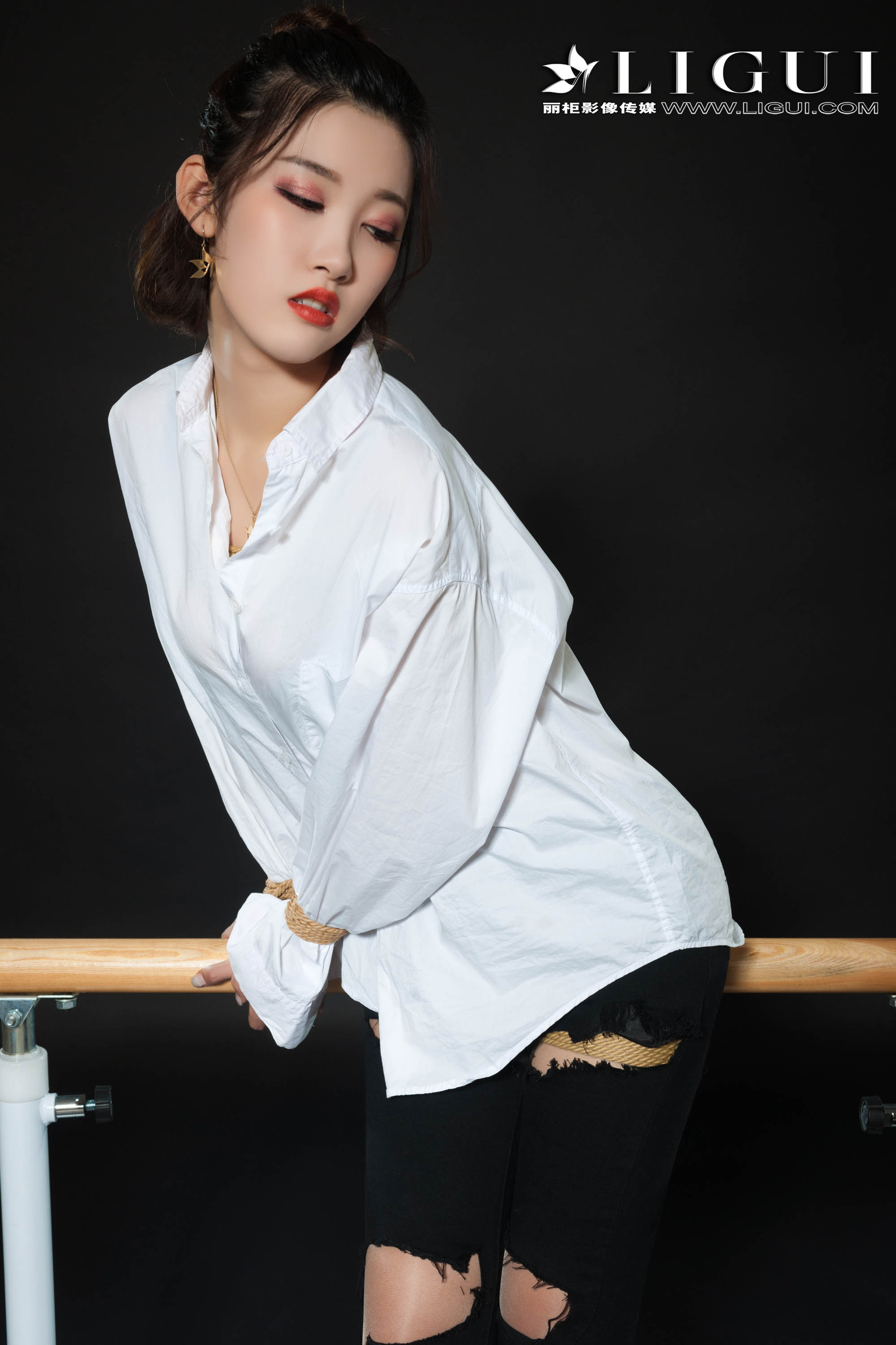 Chinese lady bondage 20