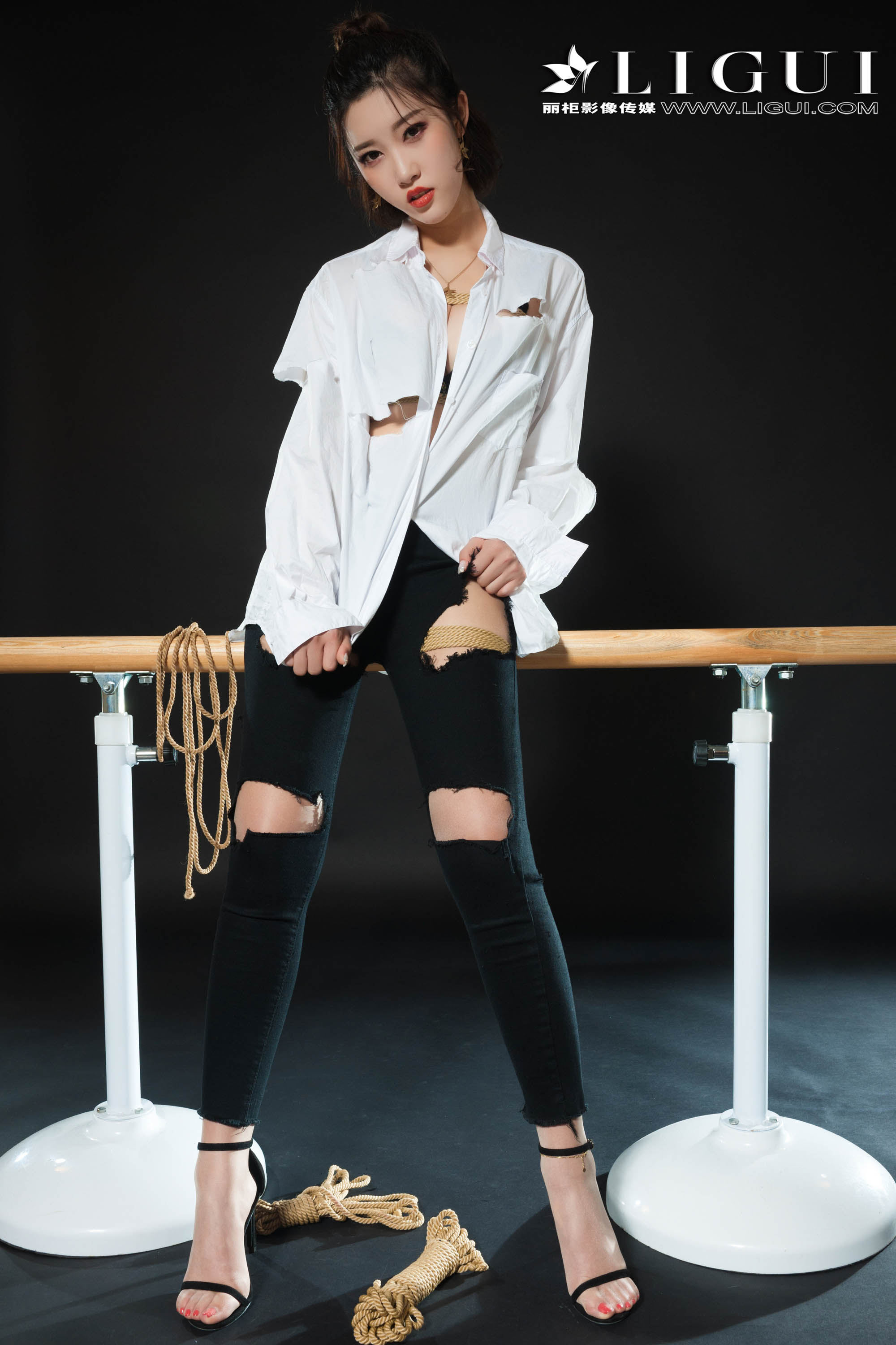 Chinese lady bondage 20