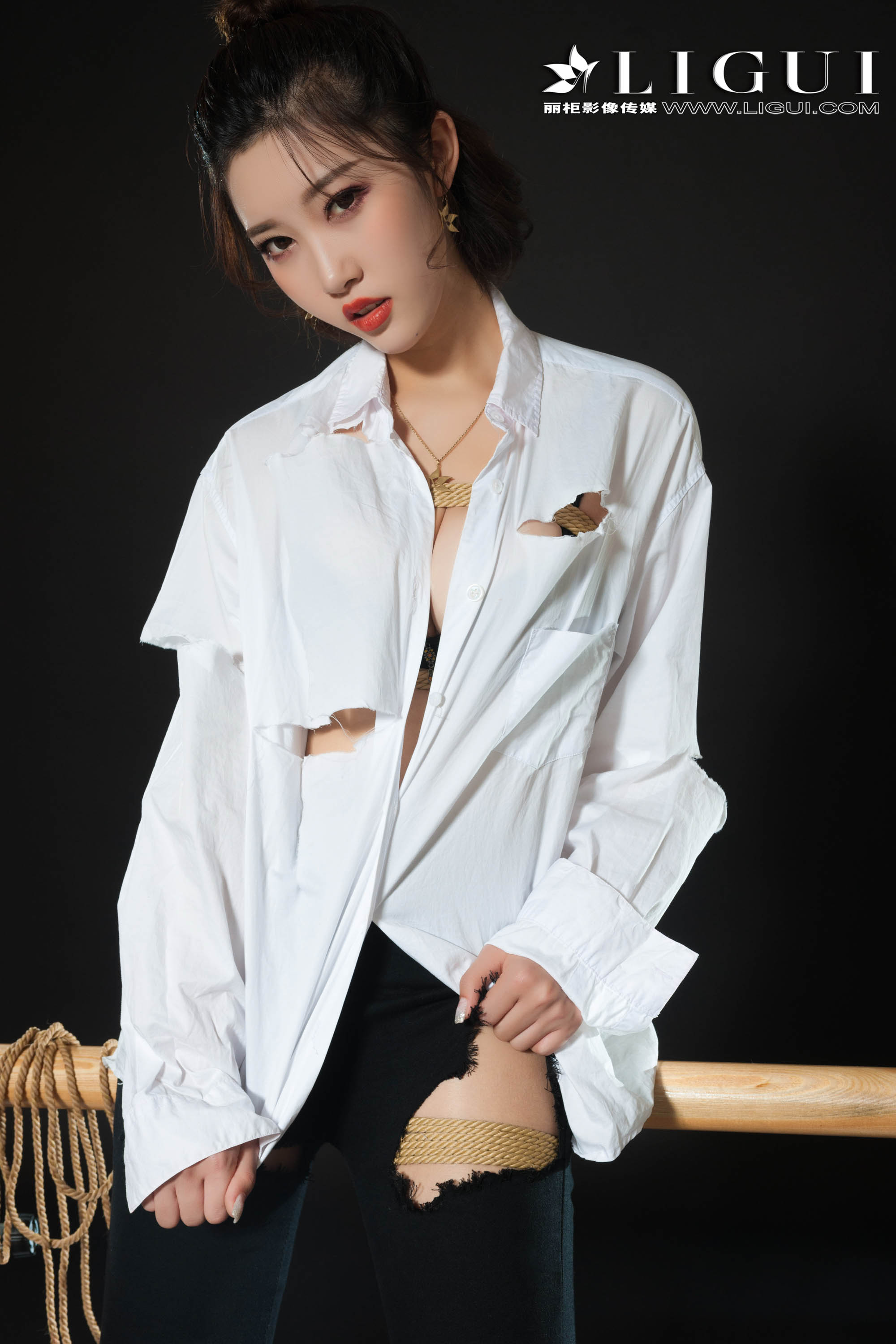 Chinese lady bondage 20