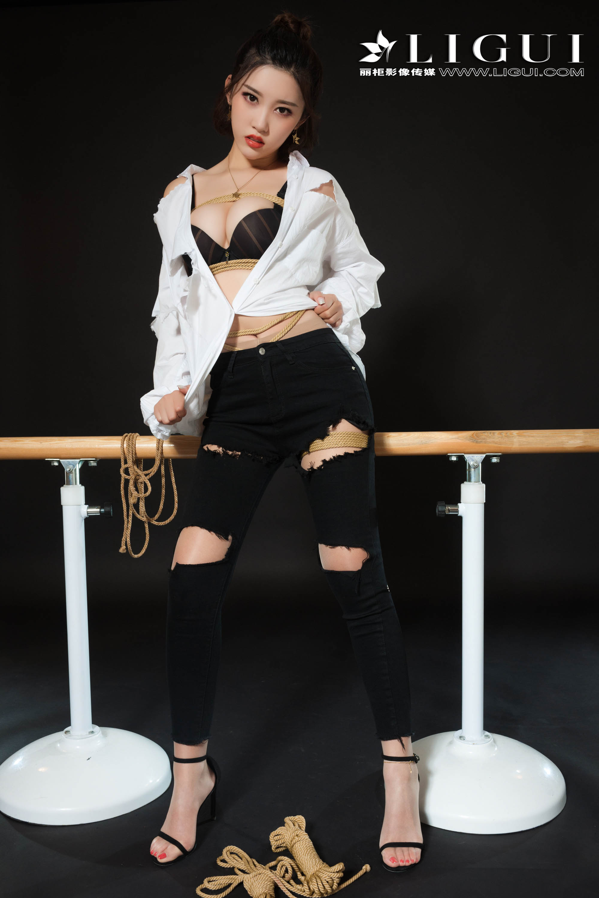 Chinese lady bondage 20