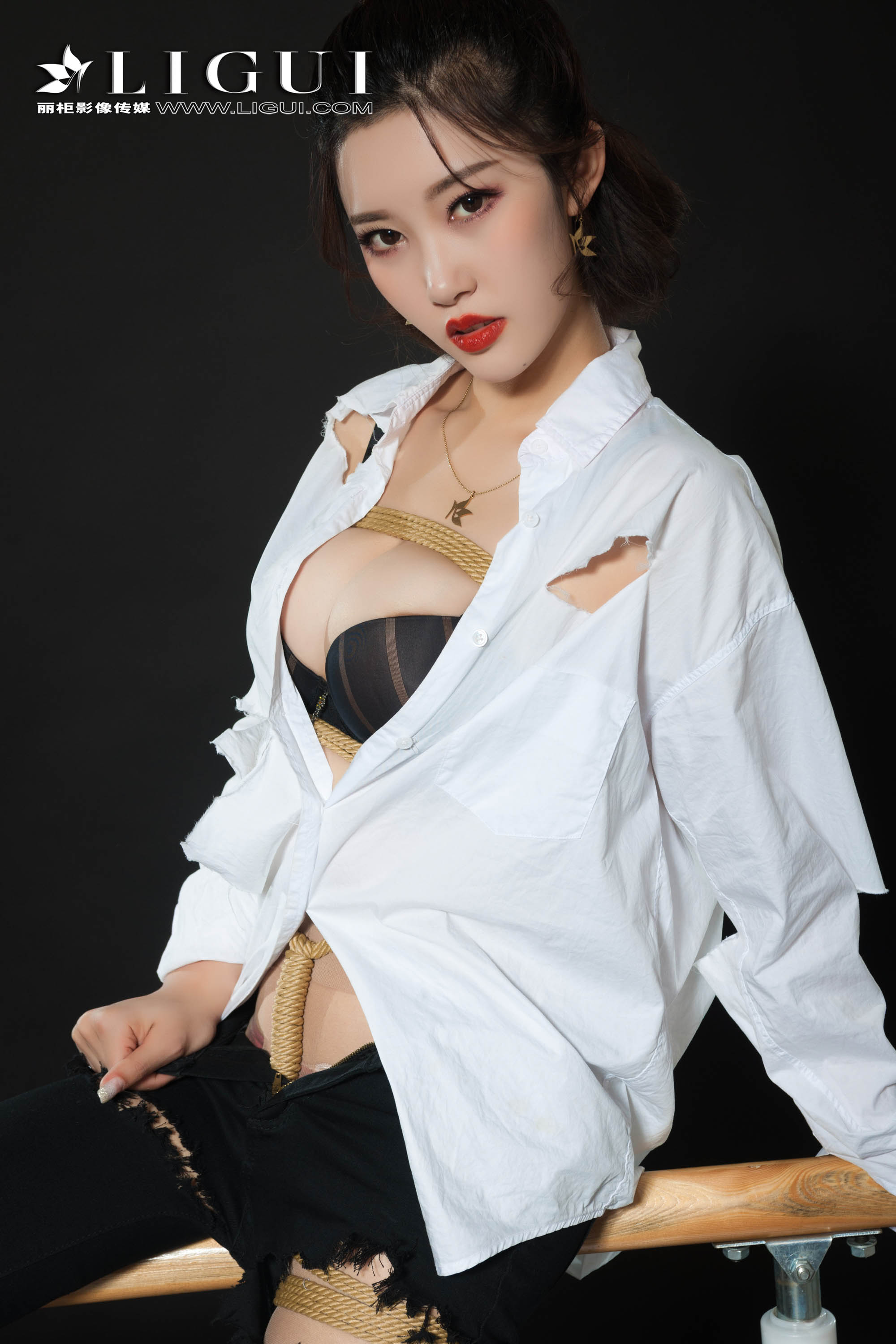 Chinese lady bondage 20