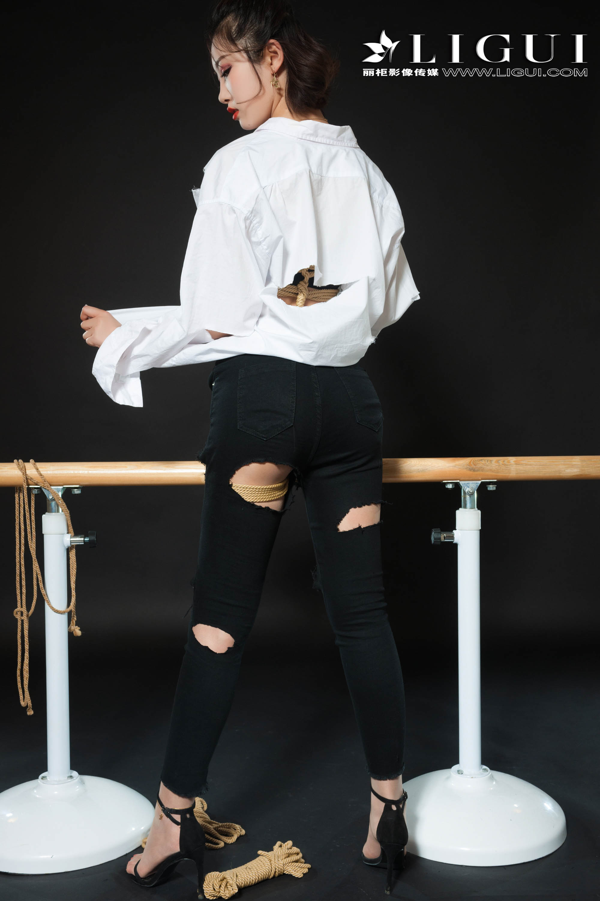 Chinese lady bondage 20