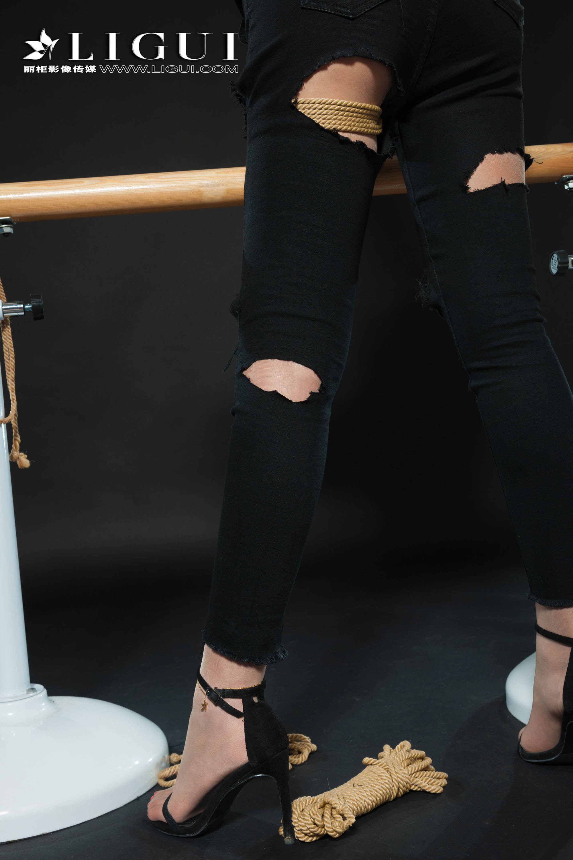 Chinese lady bondage 20