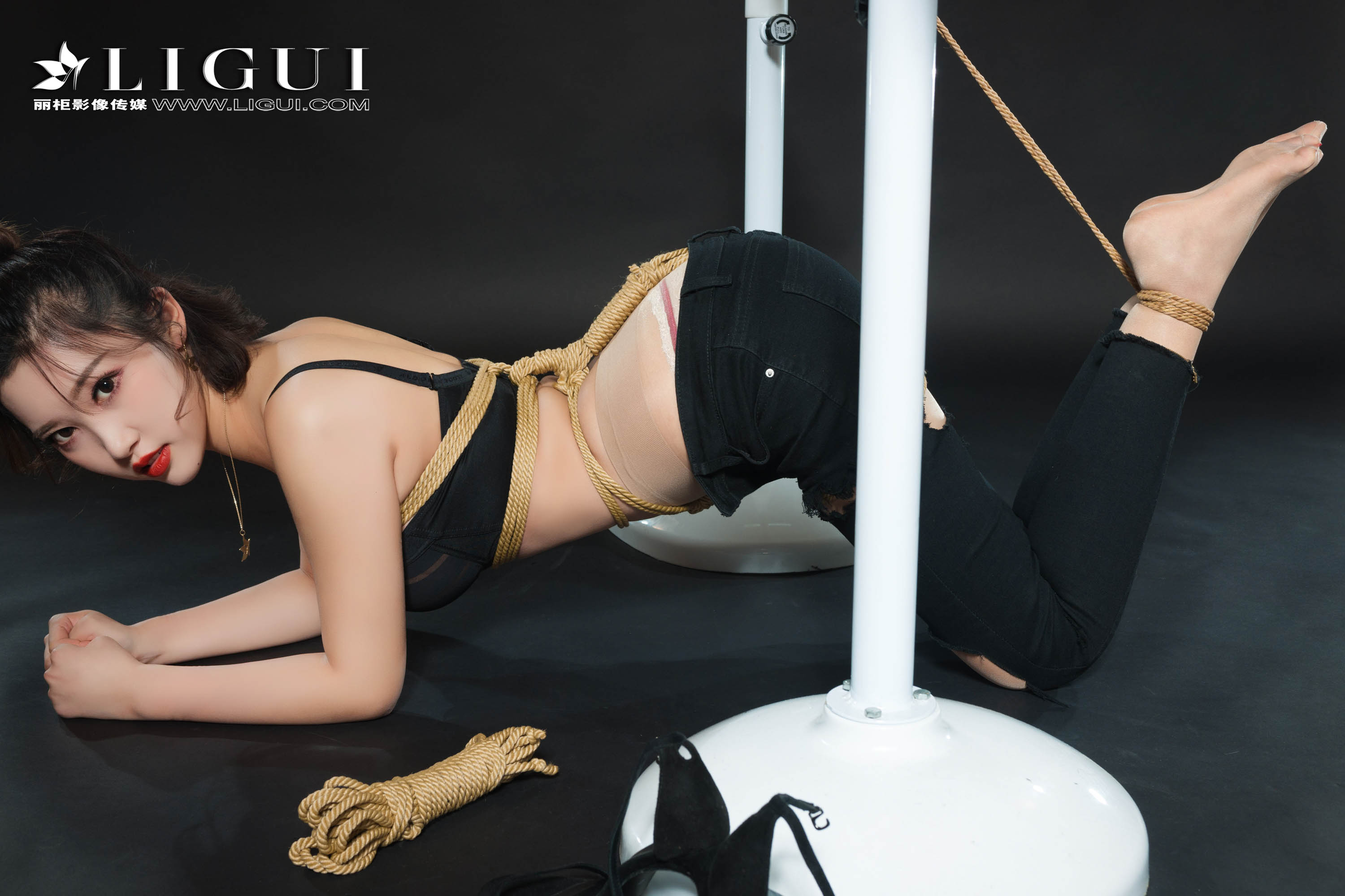 Chinese lady bondage 20