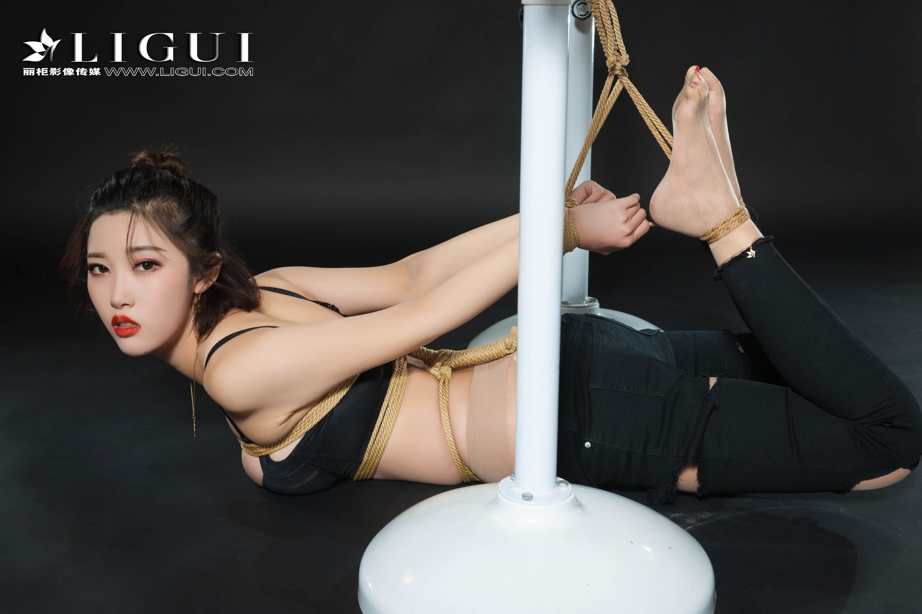 Chinese lady bondage 20