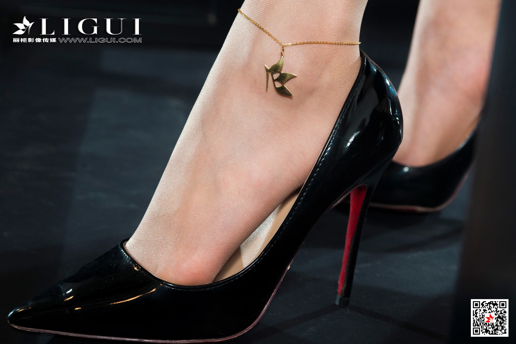 Chinese lady bondage 22