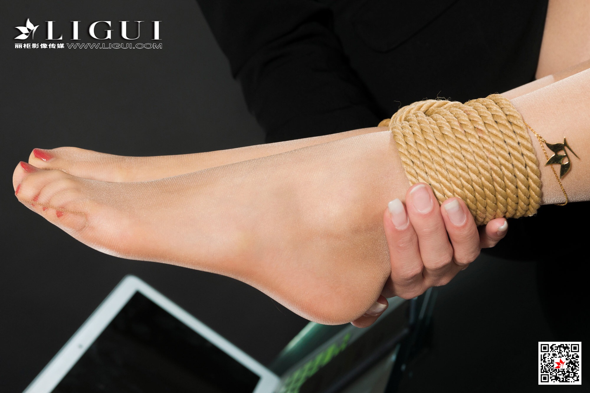 Chinese lady bondage 22