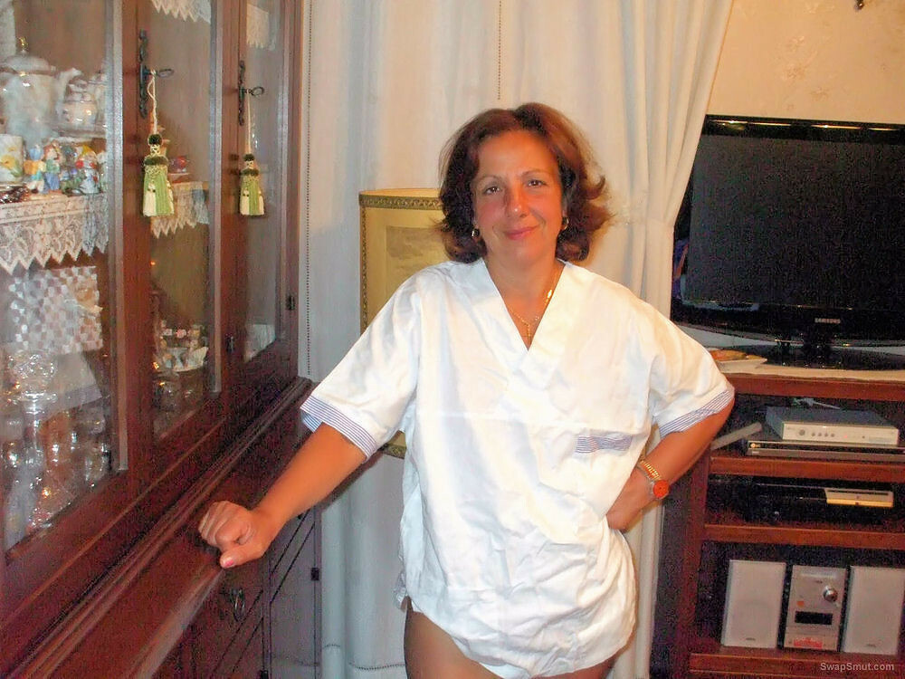 ITALIAN SLUT NURSE DANIELA LOMBARDINI