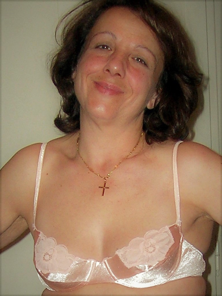 ITALIAN SLUT NURSE DANIELA LOMBARDINI 2