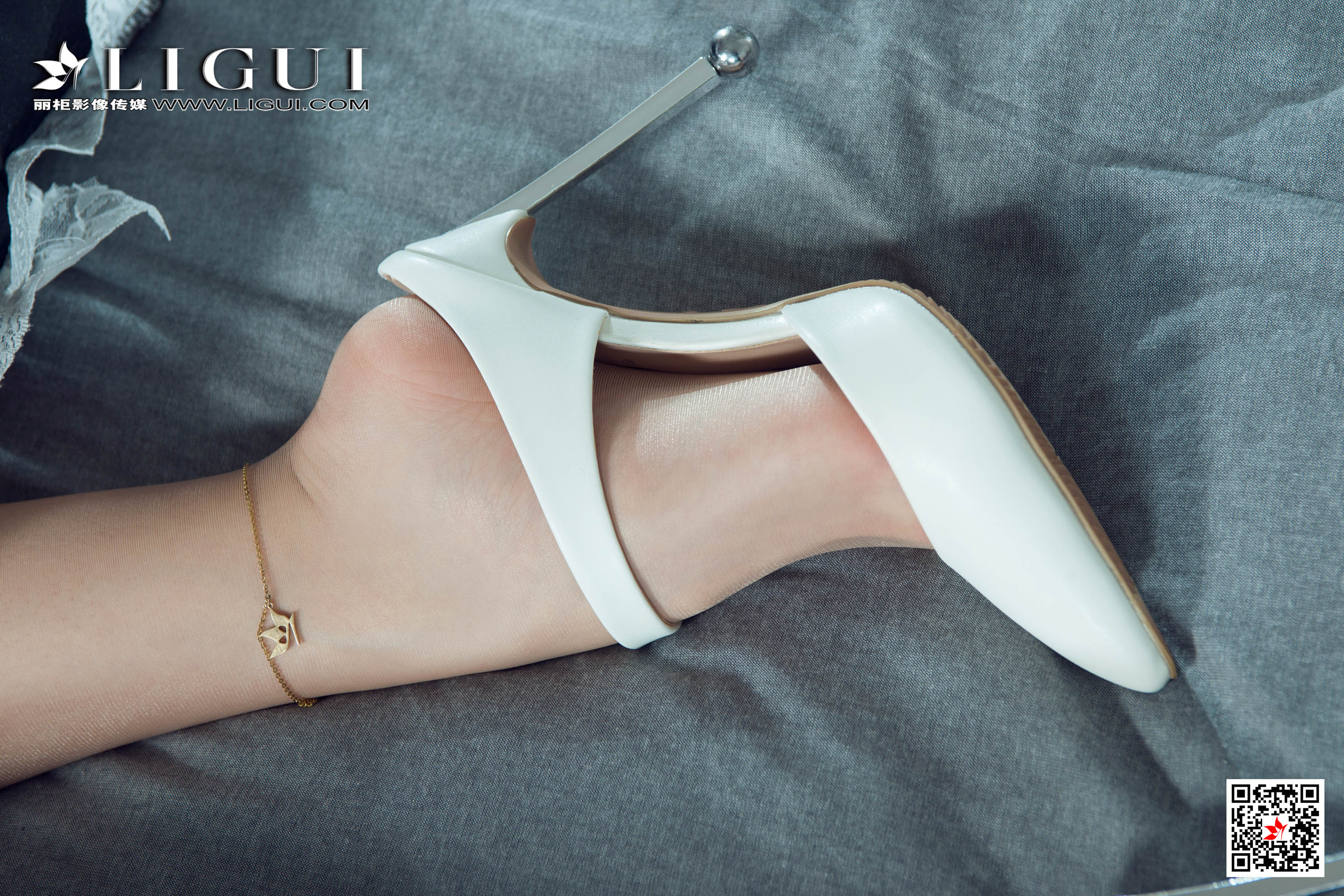 Chinese lady bondage 32