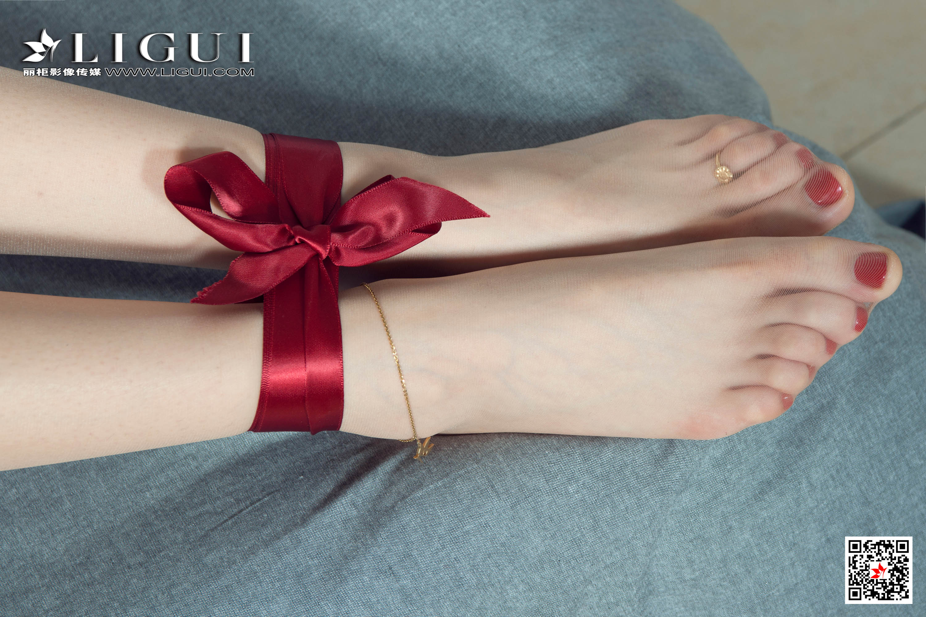 Chinese lady bondage 32