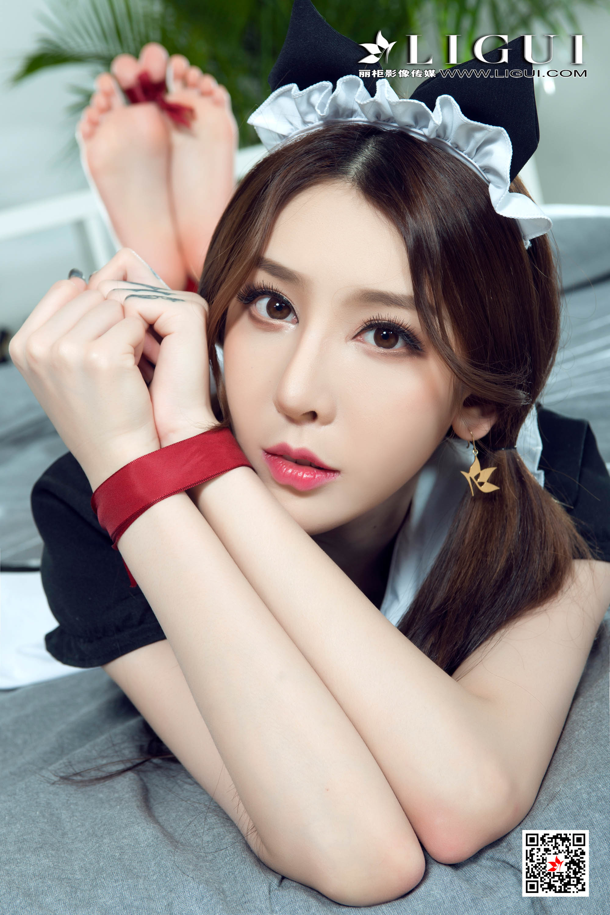 Chinese lady bondage 32