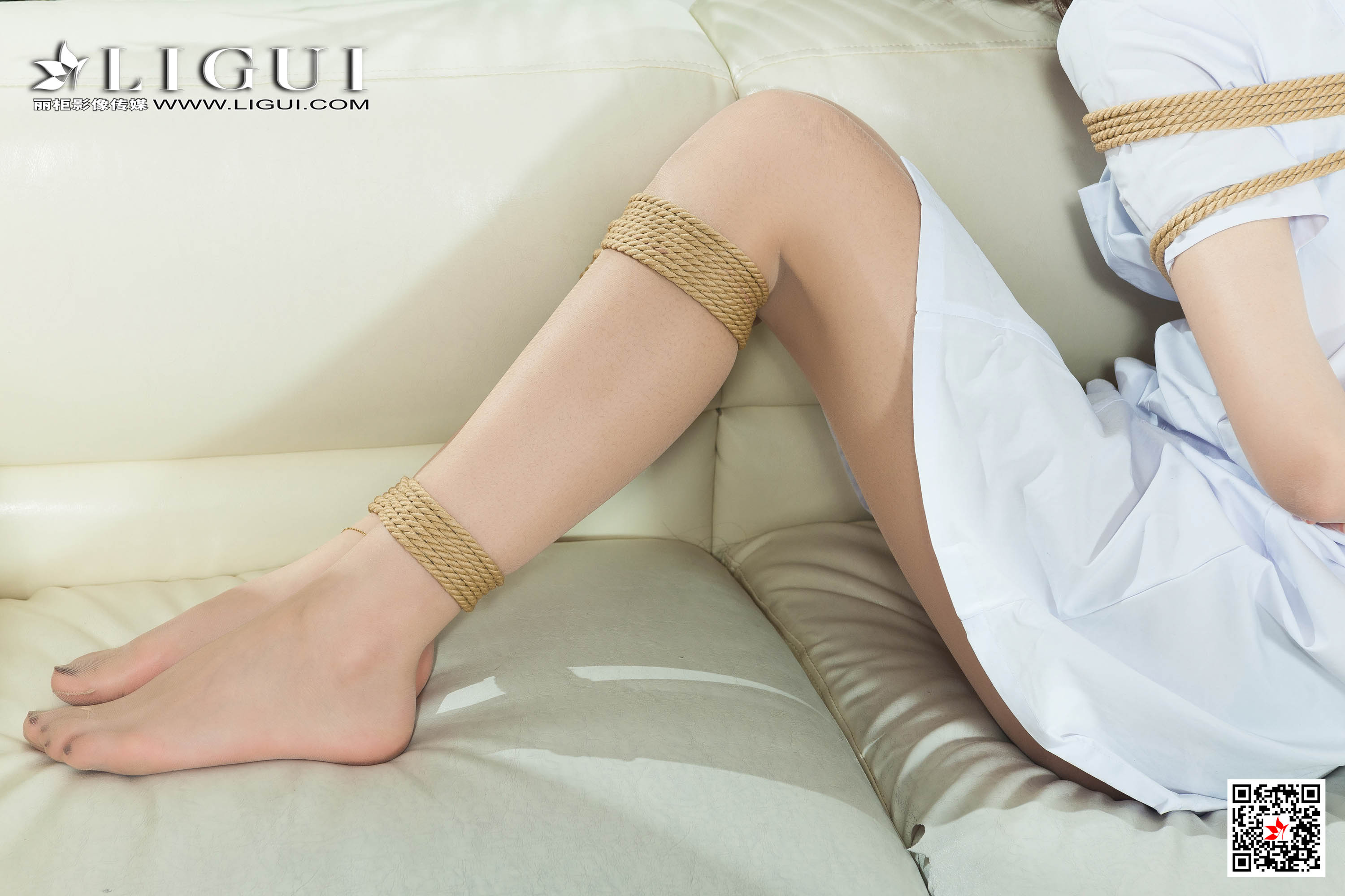 Chinese lady bondage 33