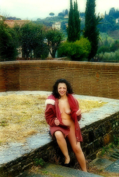 DANIELA LOMBARDINI FROM FLORENCE