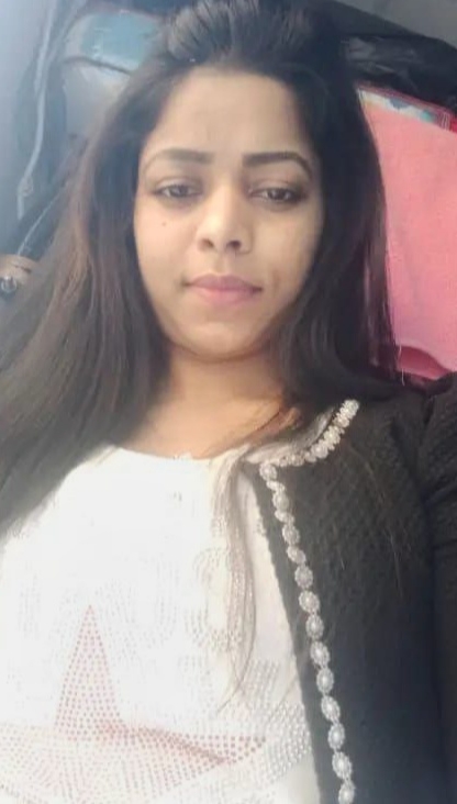 Indian mallu girl enjoying