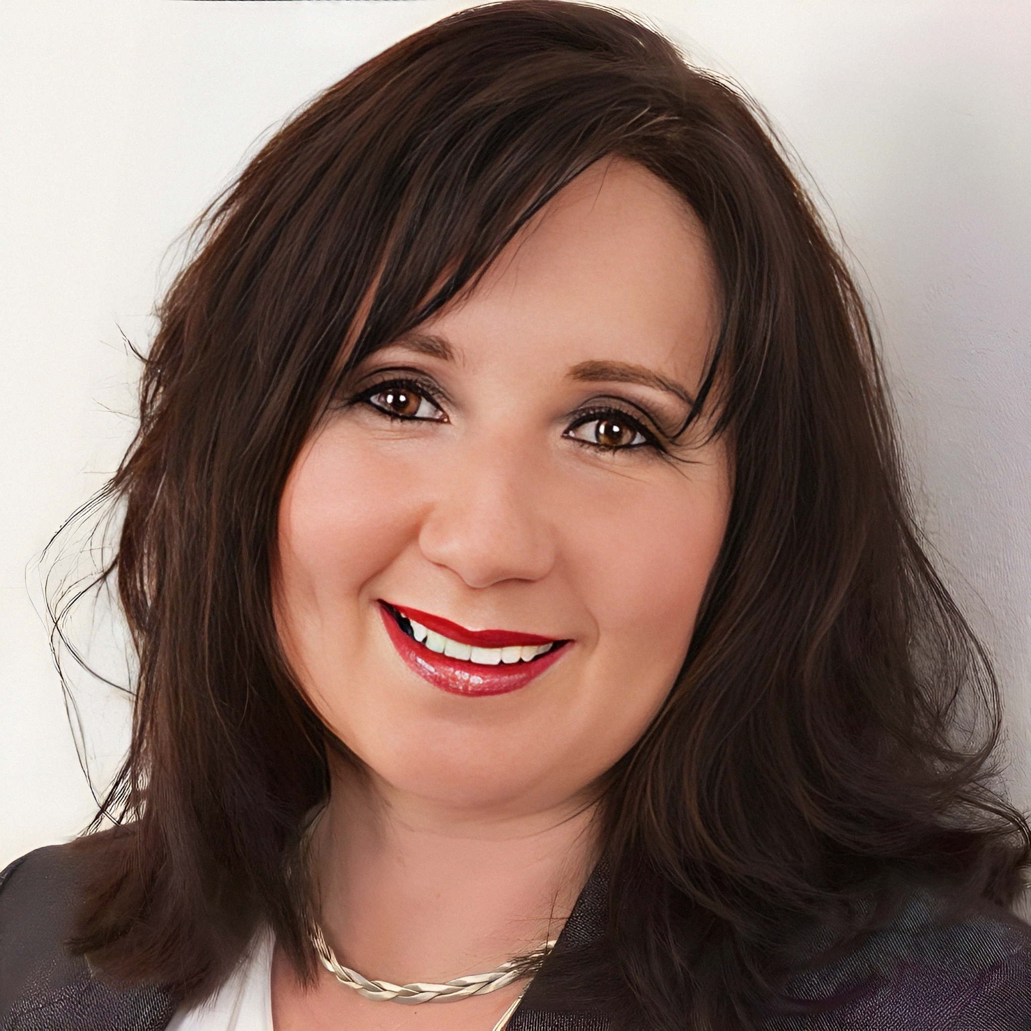 MILF Michaela amazing facial cumshot compilation