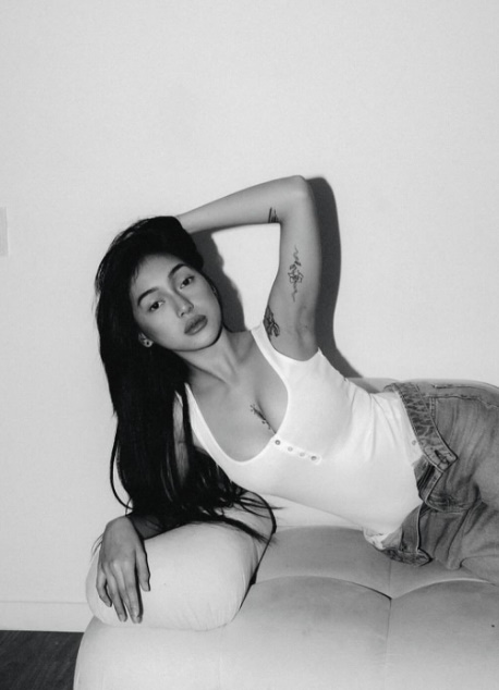 looking makes it uuhhooott_145