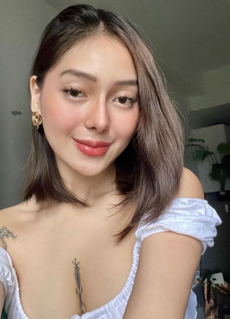 looking makes it uuhhooott_145