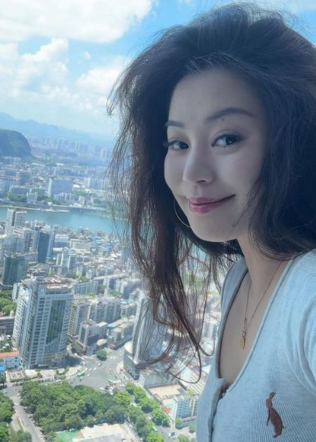 looking makes it uuhhooott_148