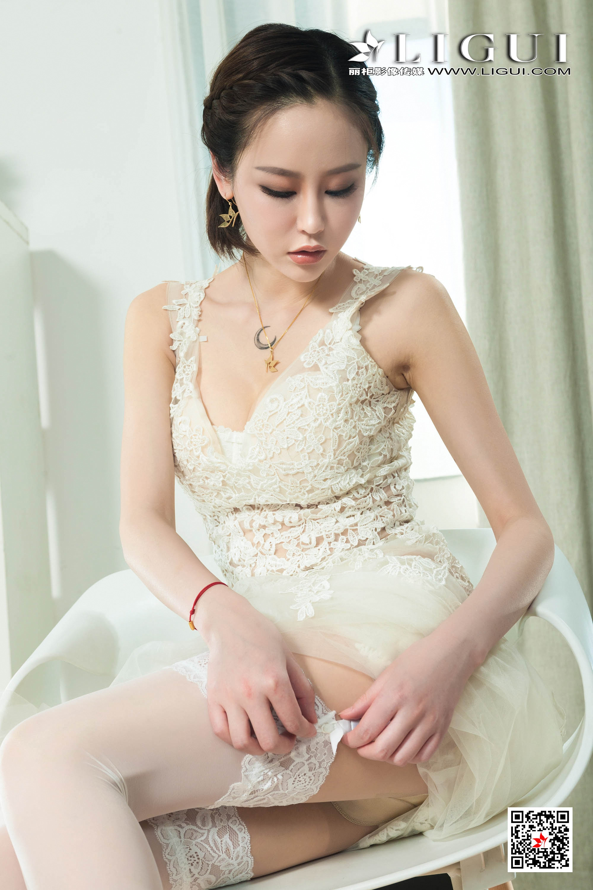 Chinese lady bondage 90