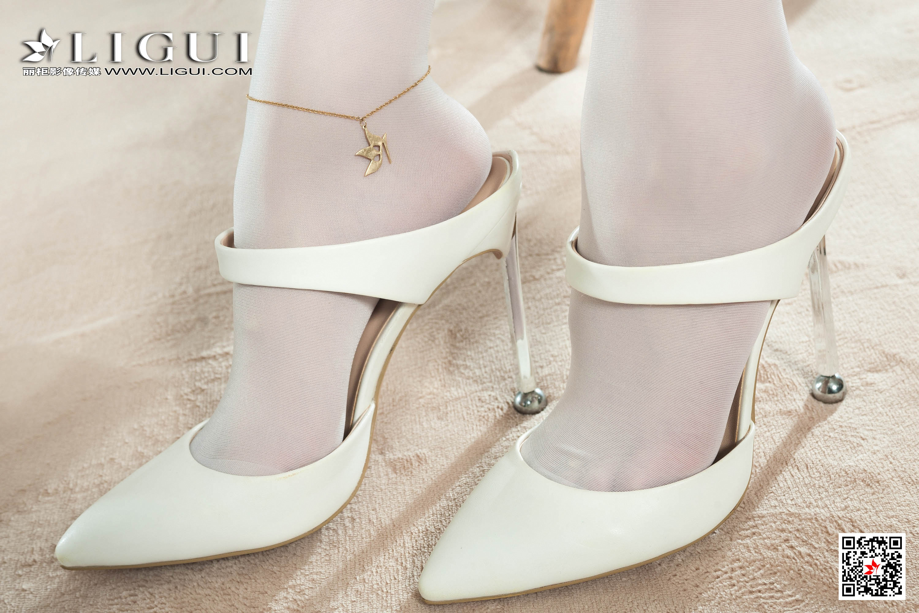 Chinese lady bondage 90