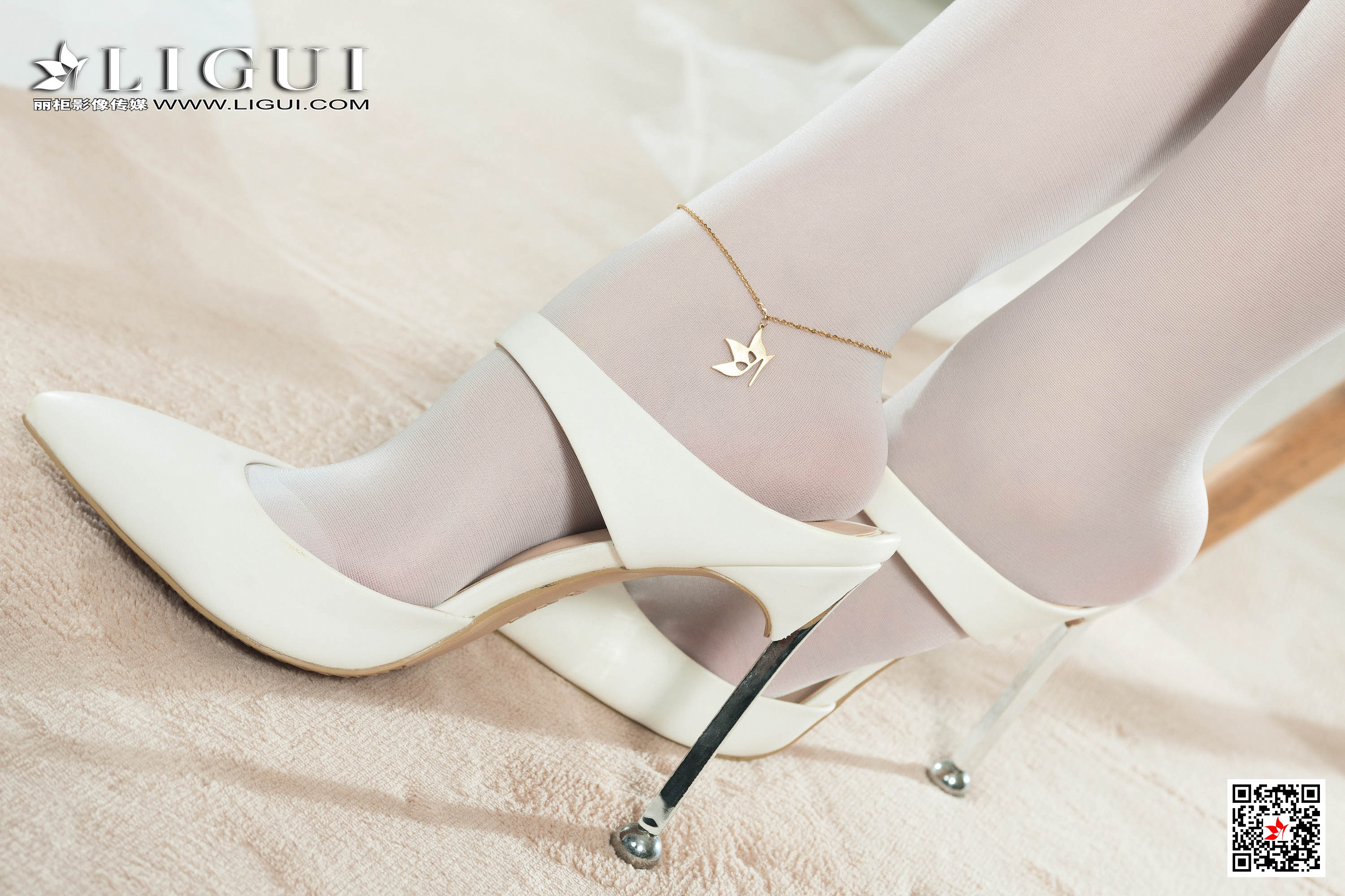 Chinese lady bondage 90