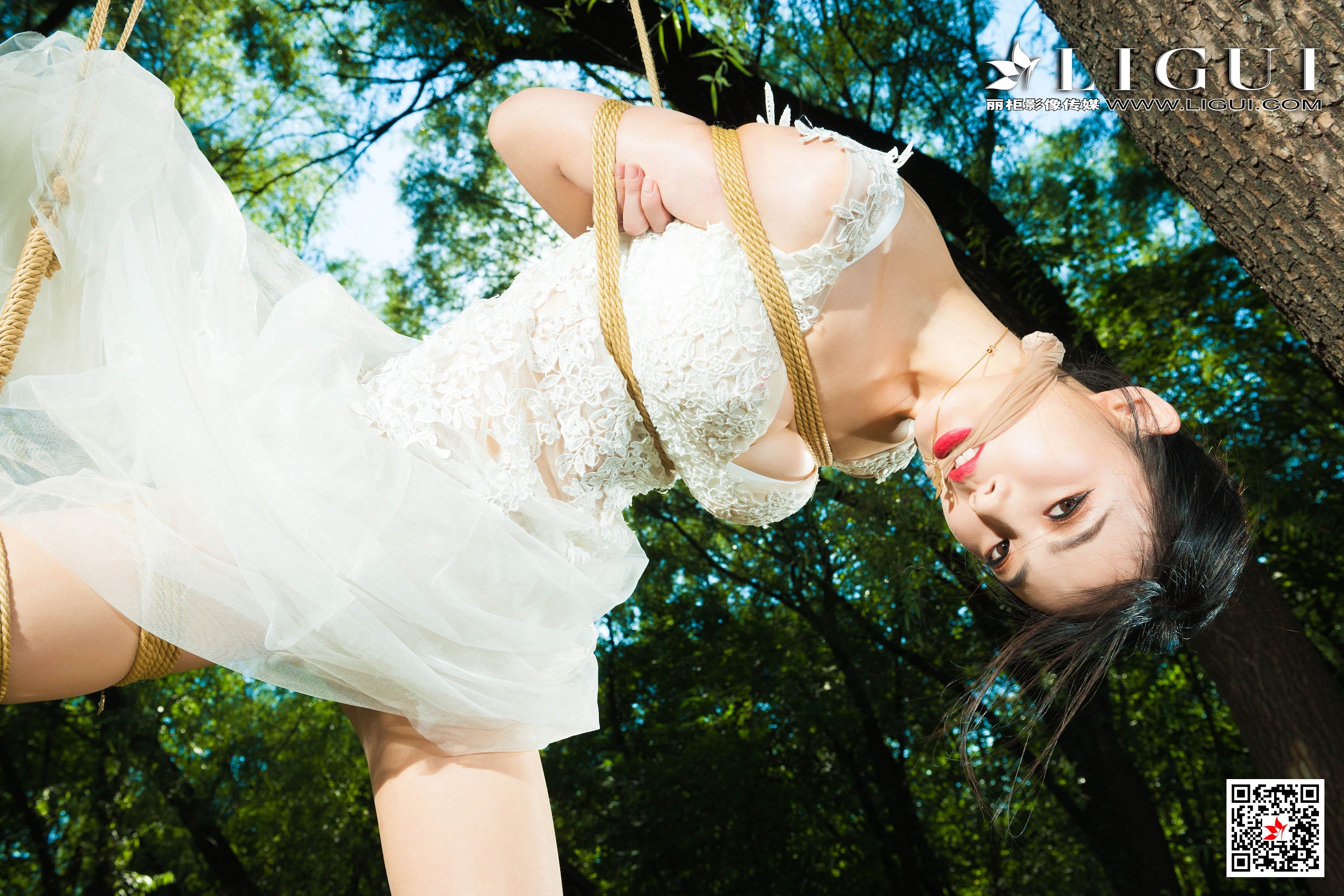 Chinese lady bondage 102