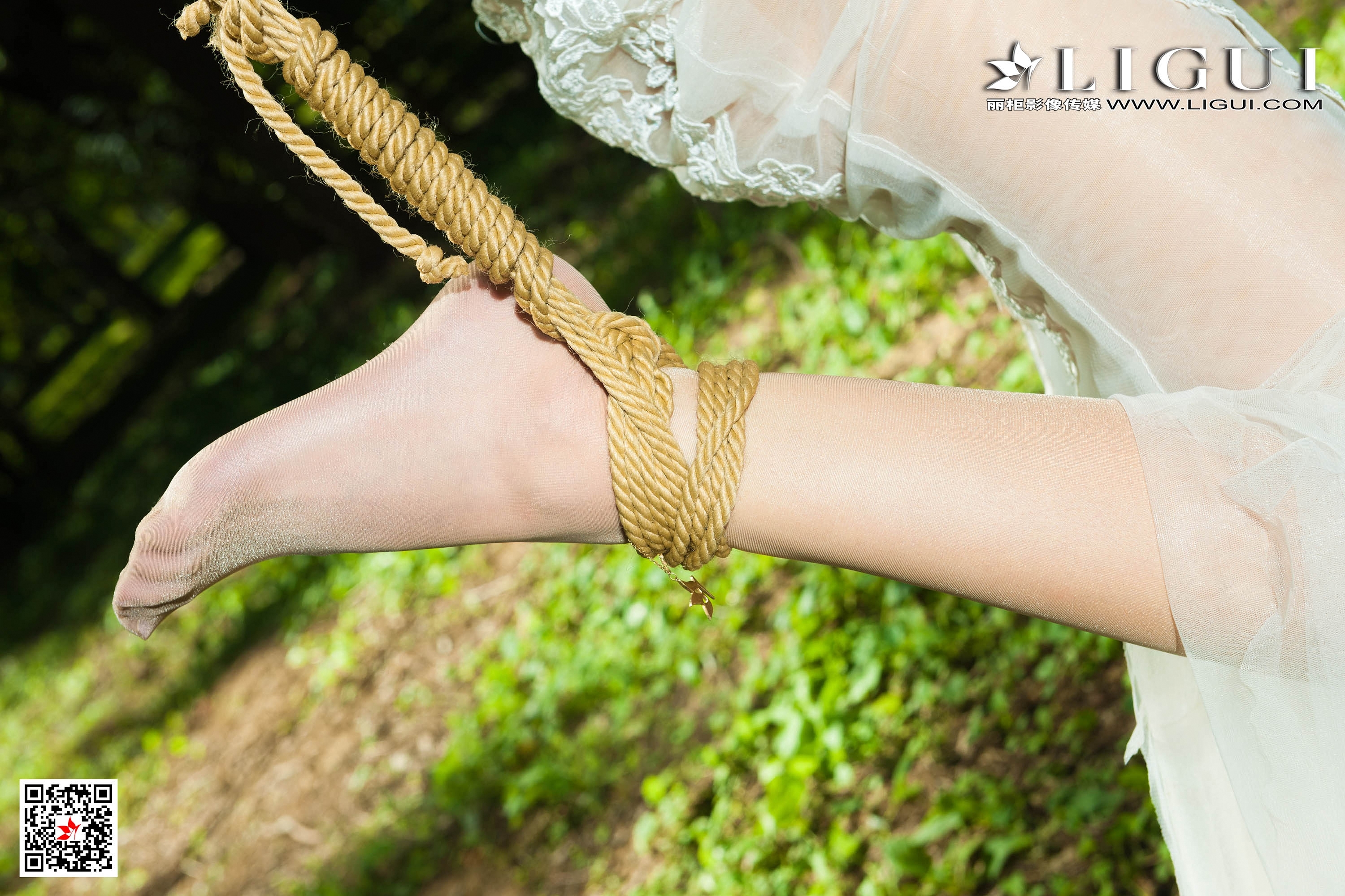 Chinese lady bondage 102