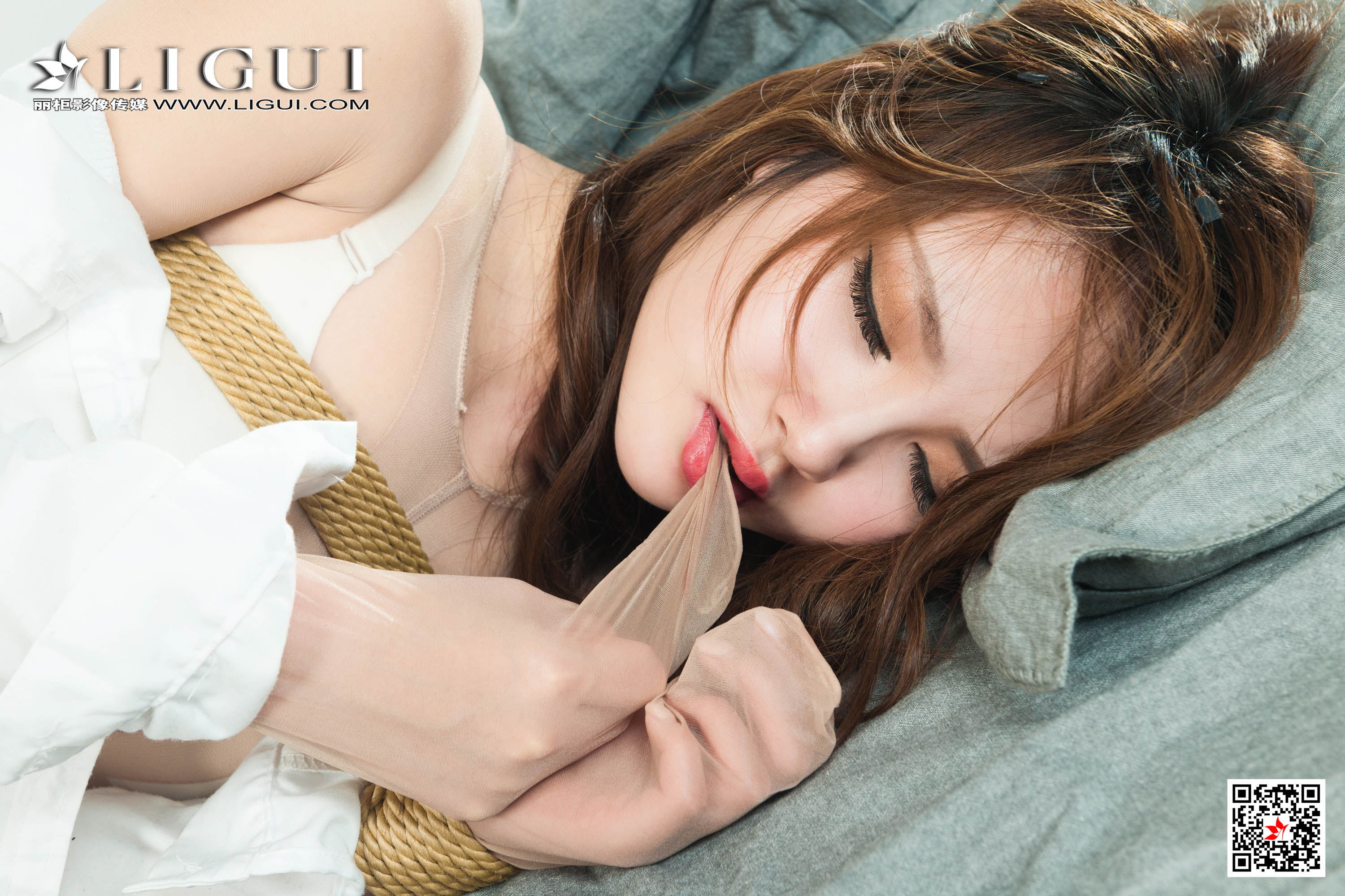 Chinese lady bondage 104