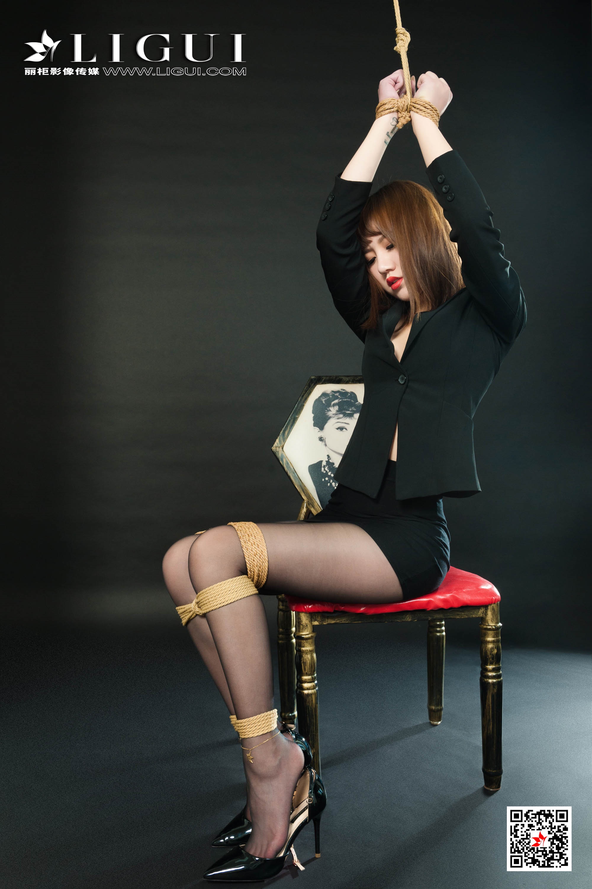 Chinese lady bondage 106