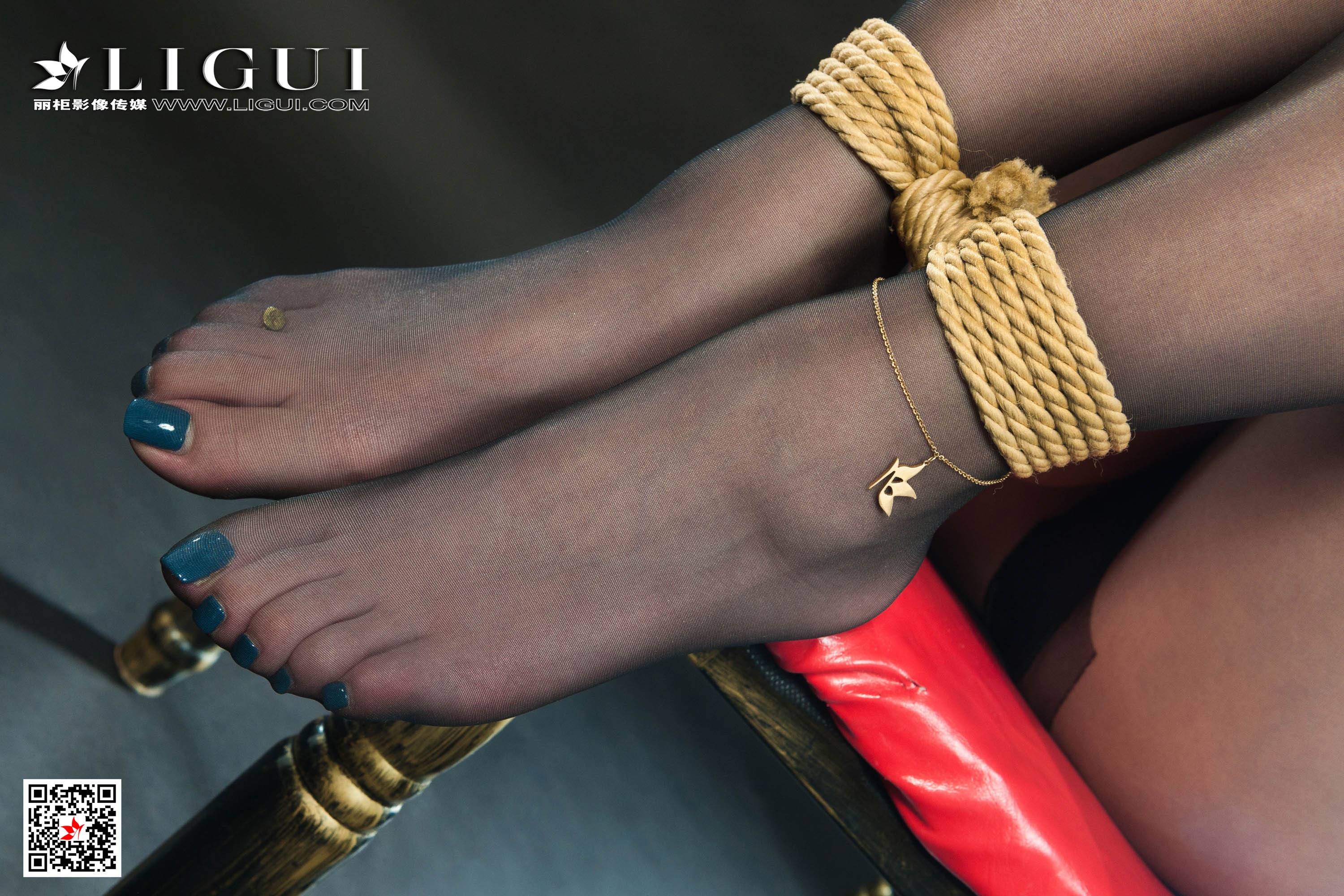 Chinese lady bondage 106