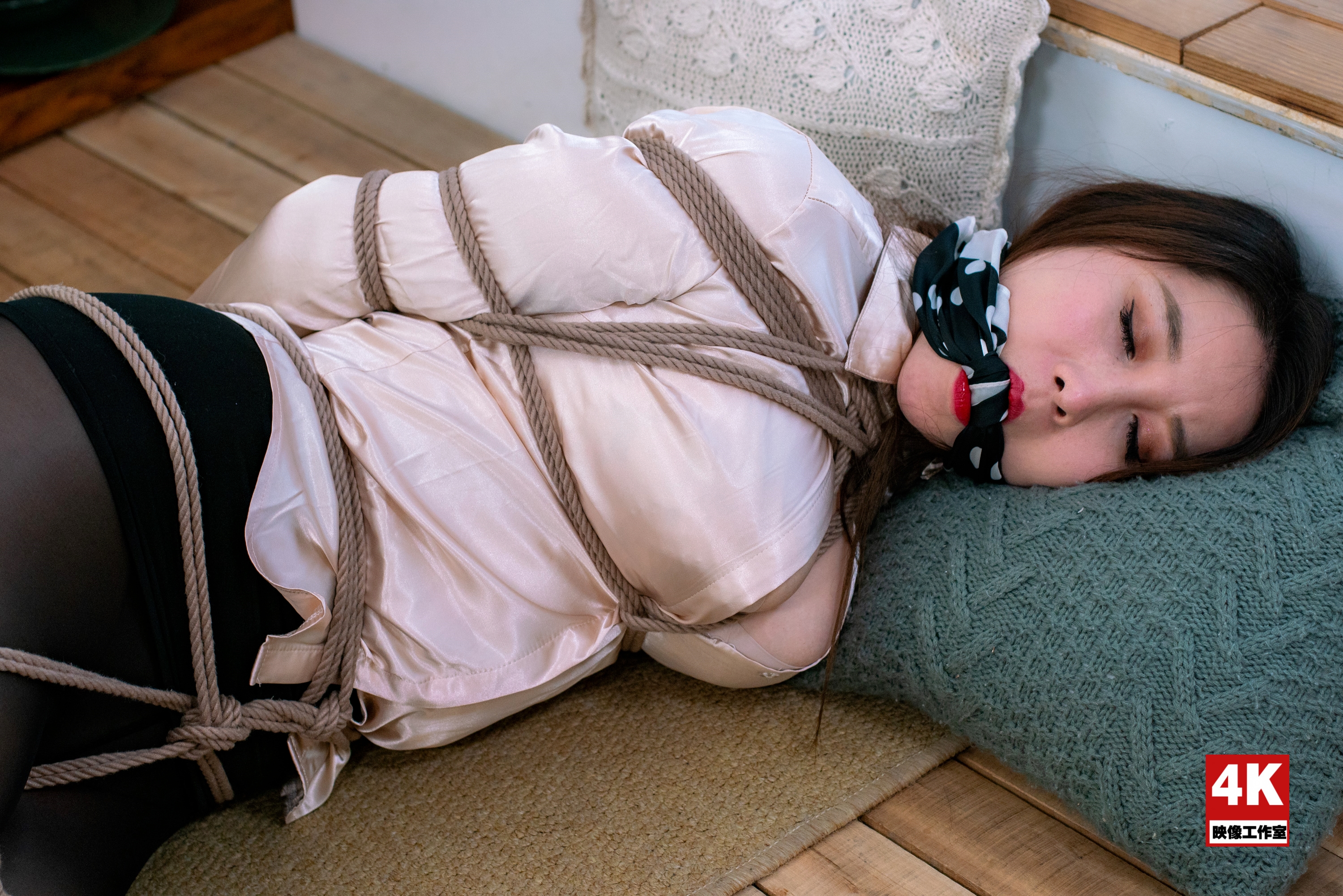 Chinese lady bondage 111