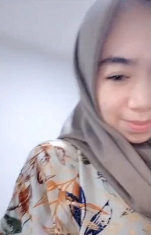 looking makes it uuhhooott_172