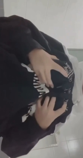 looking makes it uuhhooott_172