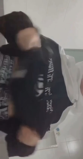 looking makes it uuhhooott_172