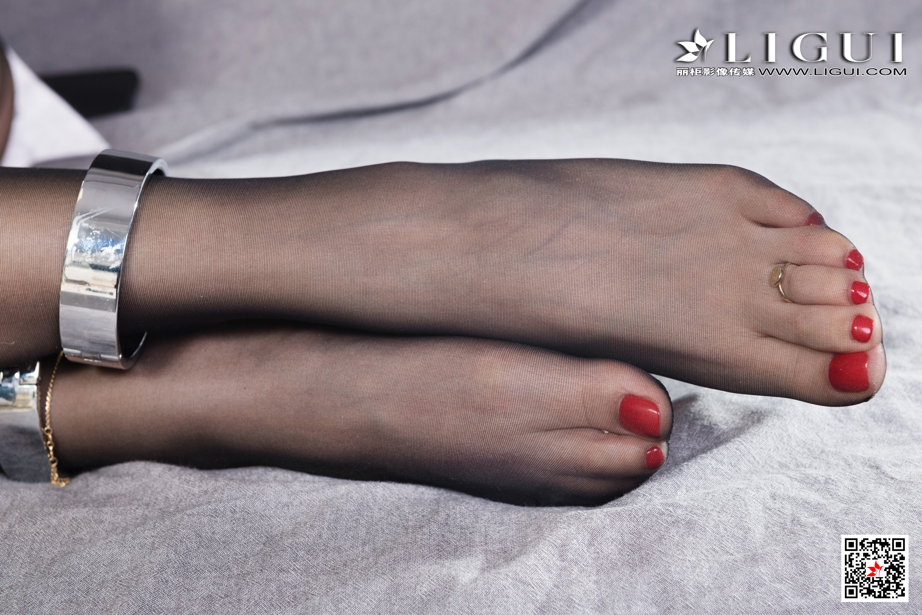 Chinese lady bondage 117