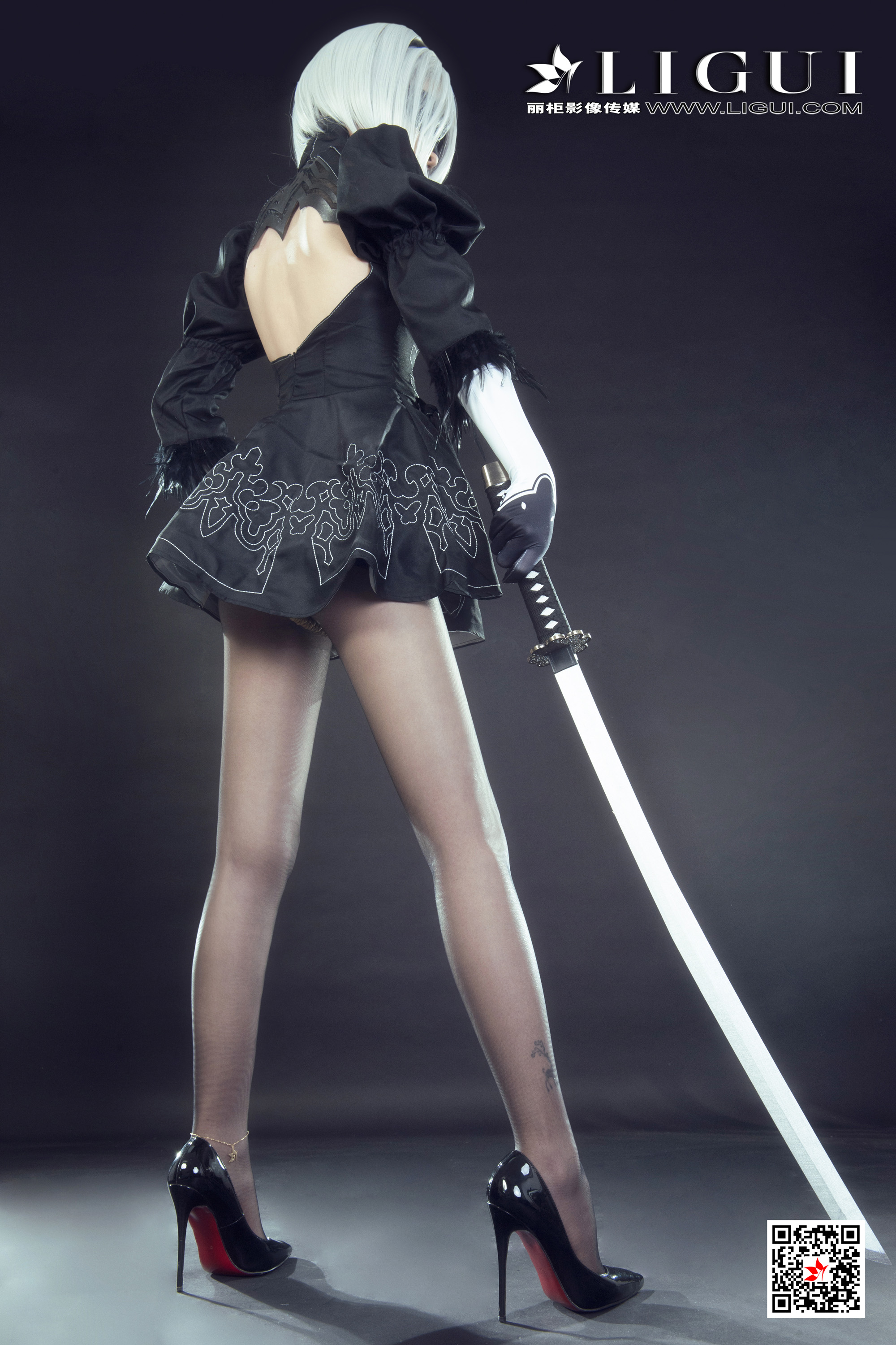 Chinese lady bondage 118