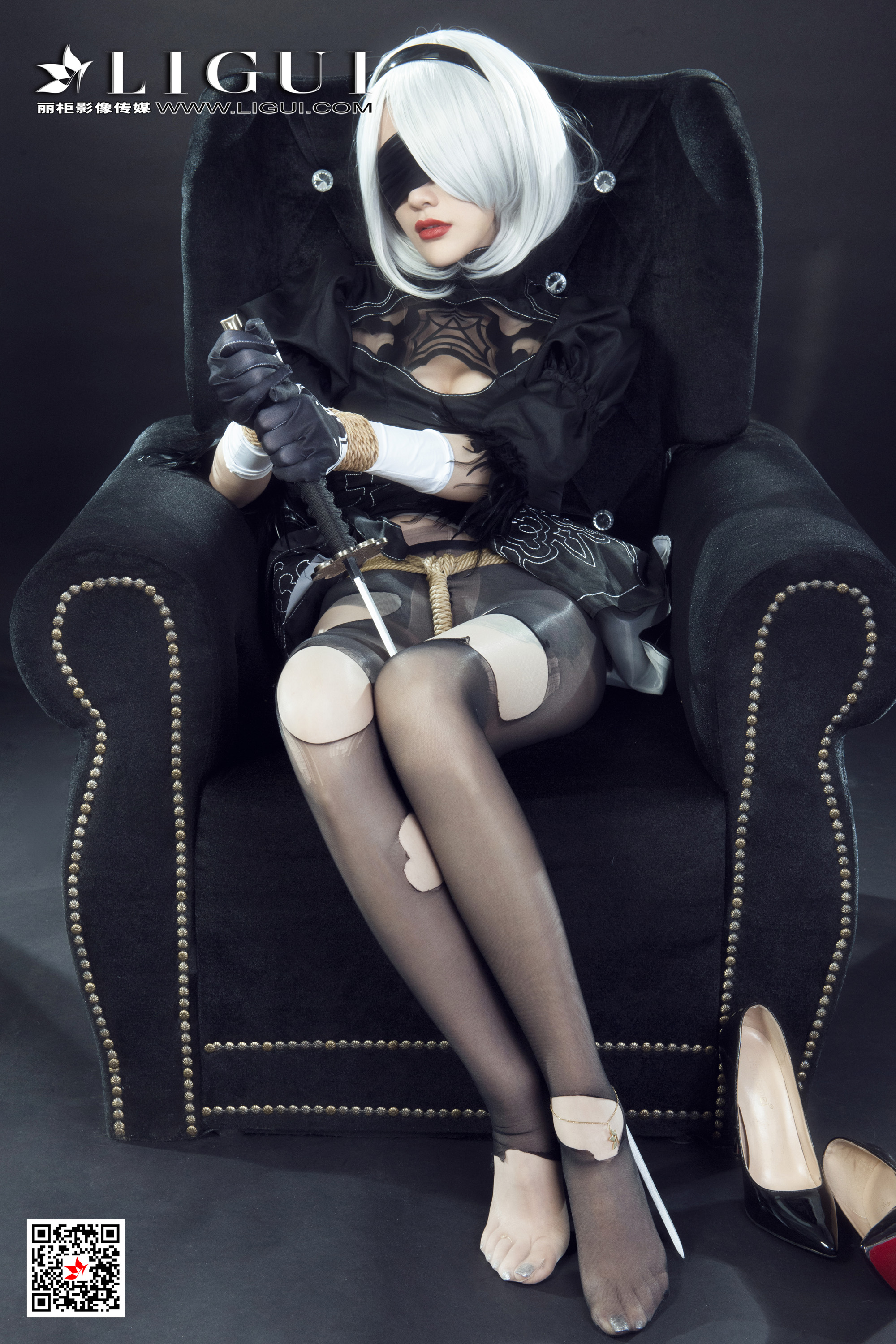 Chinese lady bondage 118