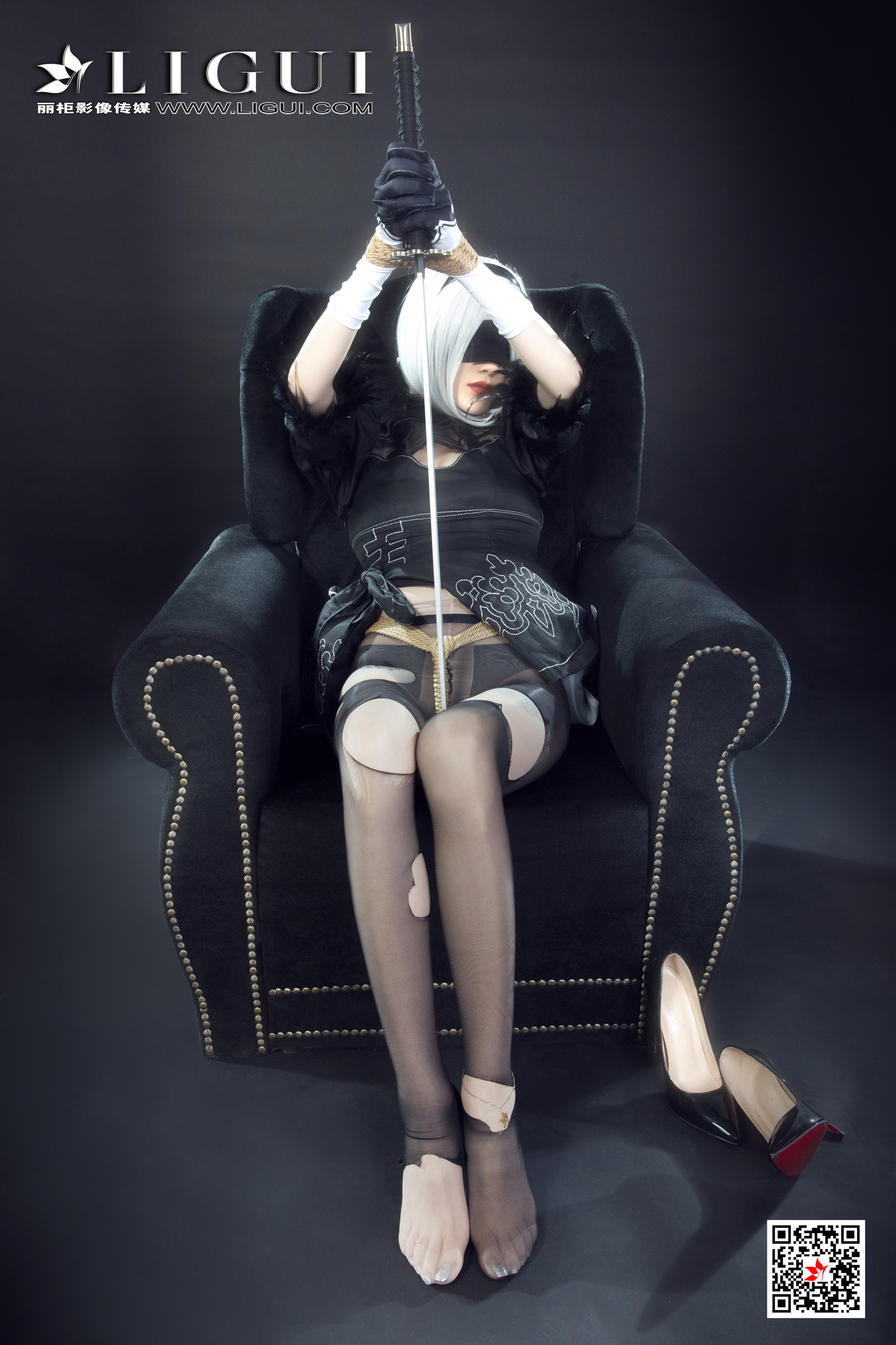 Chinese lady bondage 118