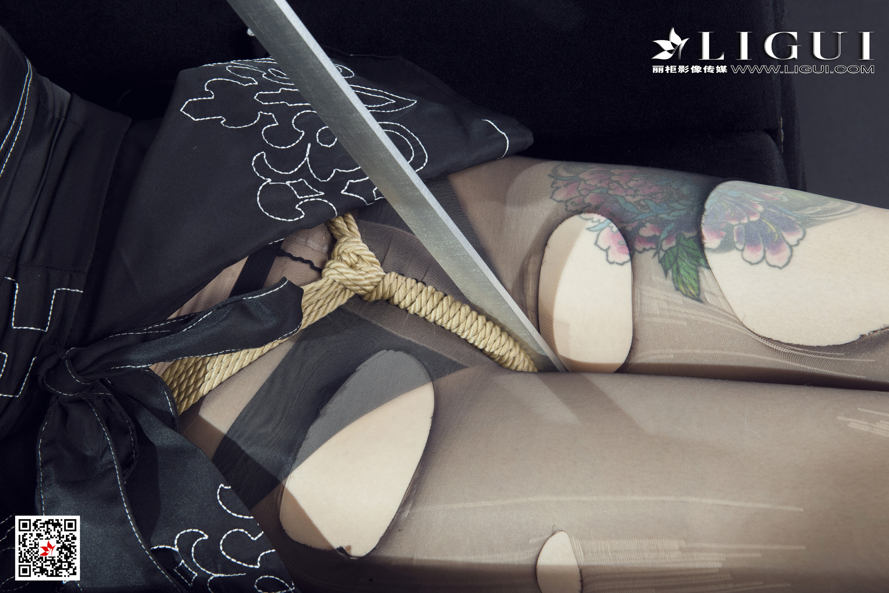 Chinese lady bondage 118