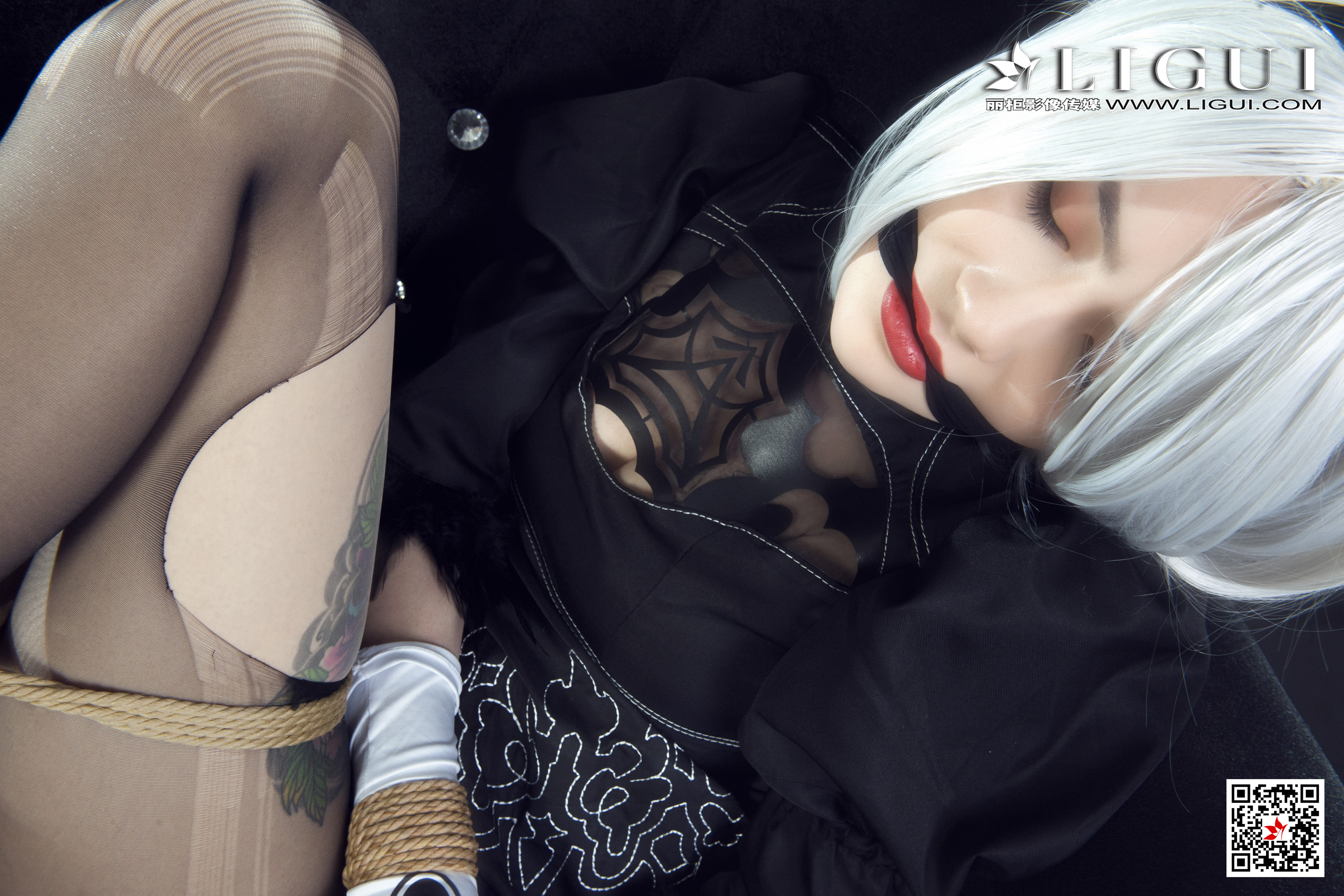 Chinese lady bondage 118