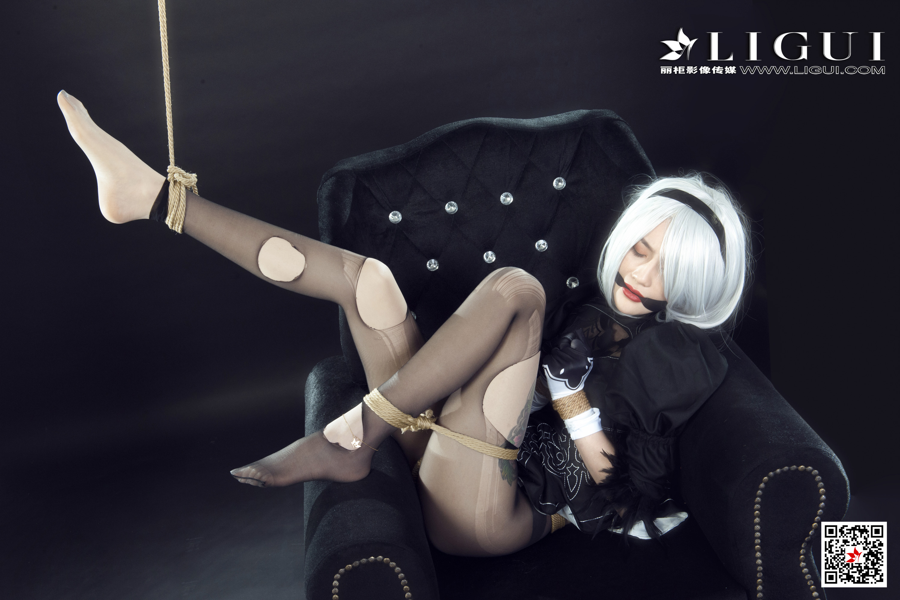 Chinese lady bondage 118