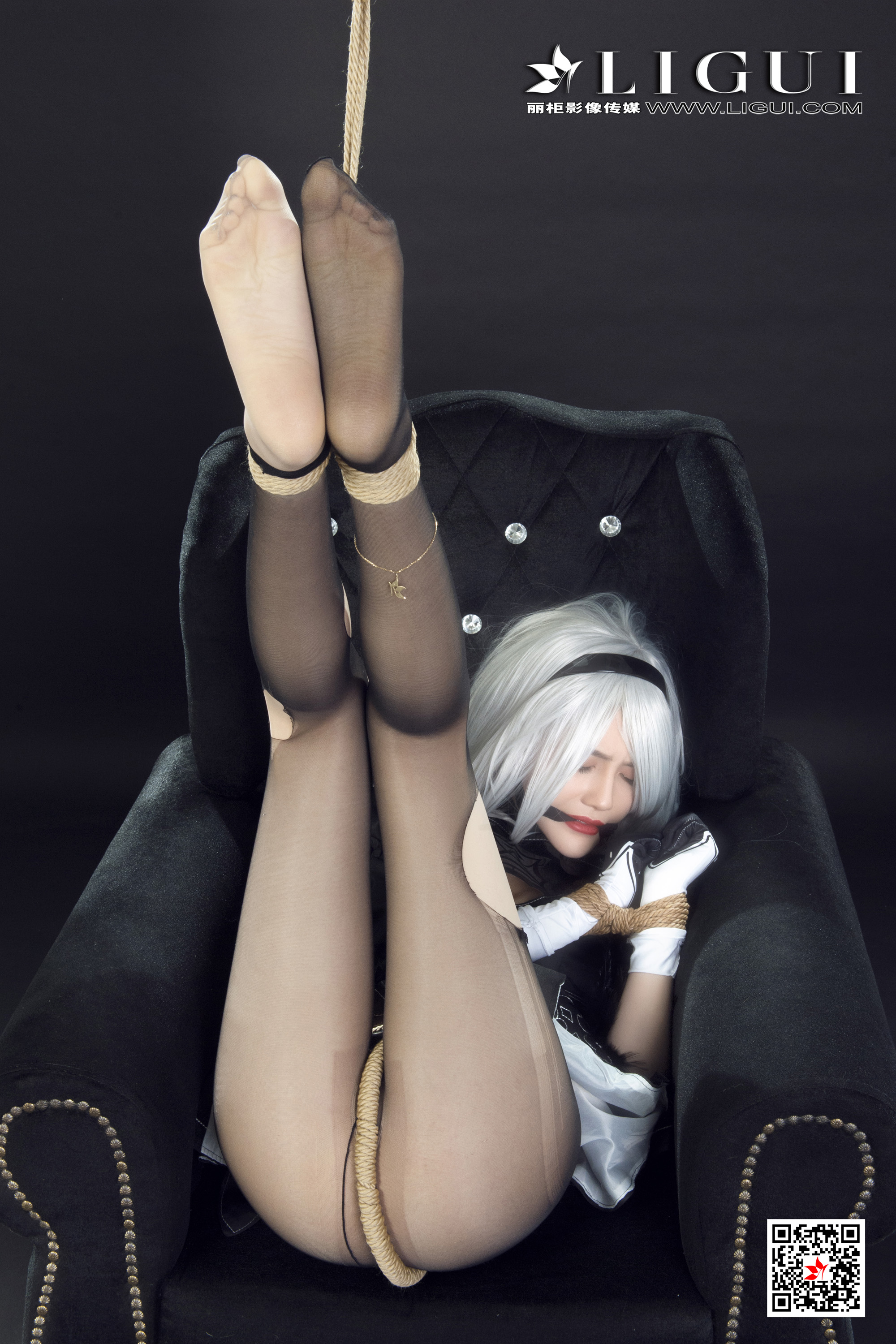 Chinese lady bondage 118